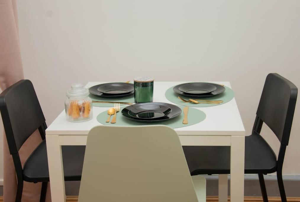 Le Moineau -Poterne -Parking Gratuit -Calme-Centre Apartment Valenciennes Ngoại thất bức ảnh